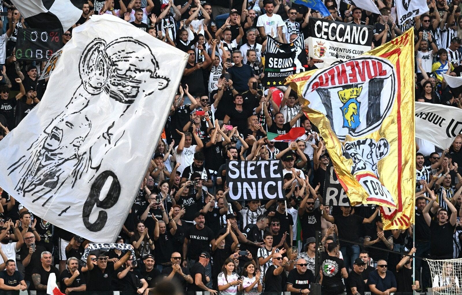 Superlega, il pensiero della Curva Sud