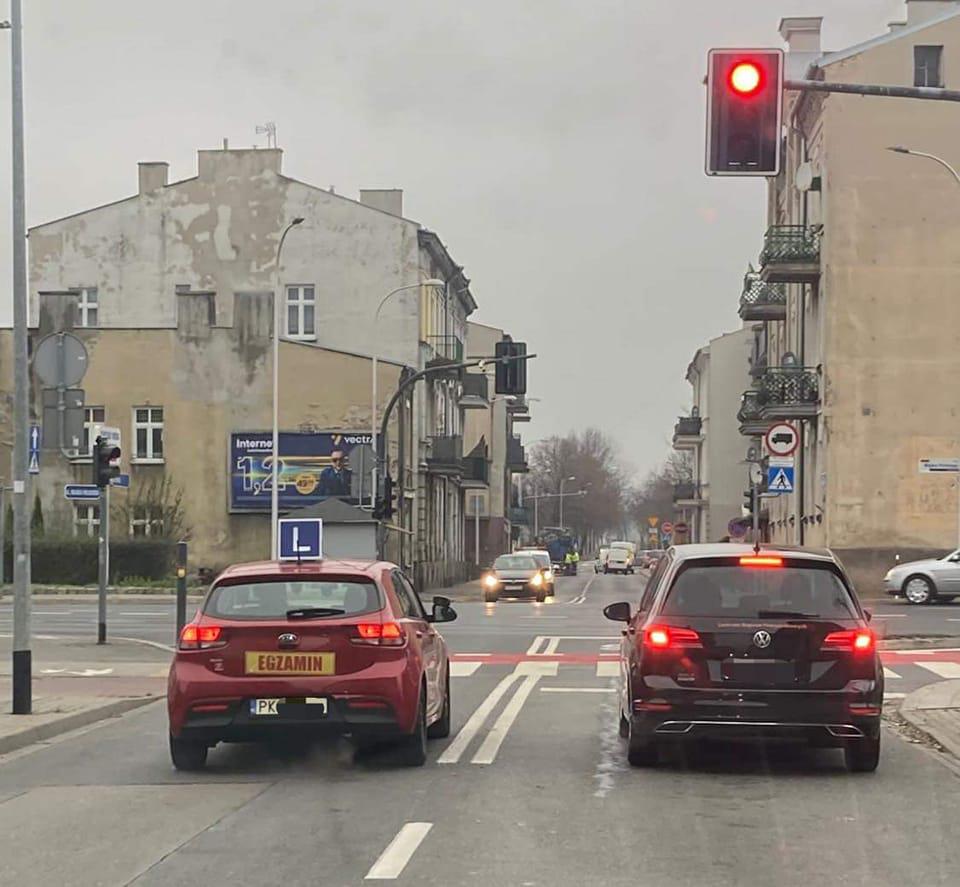 Czy to dopuszczalny błąd na egzaminie na prawo jazdy?