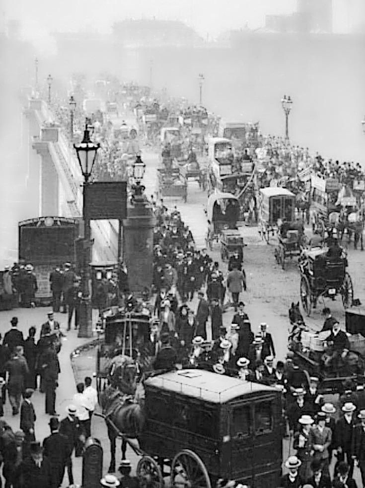 London Bridge c1890
