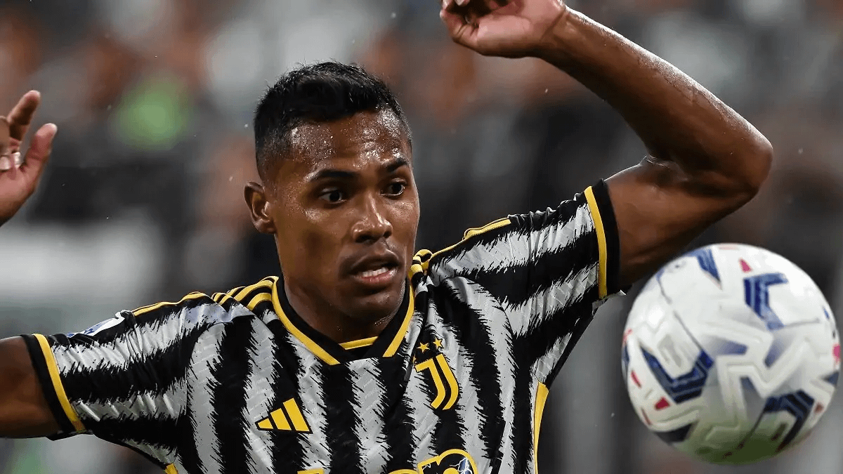 Nico Schira | Alex Sandro will leave Juventus by the end of the season and Turkish and Brazilian clubs are interested in picking him up