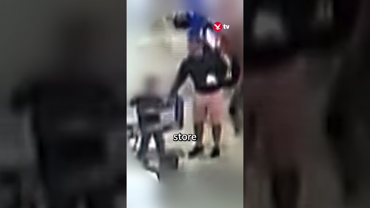 Man attempts to kidnap four-year-old in Florida Walmart #shorts #news #usa #florida #walmart