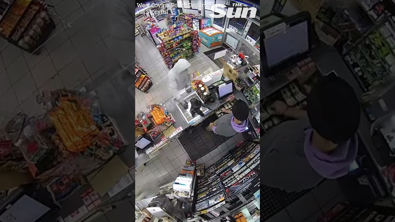 Police Officer walks in on store robbery by coincidence
