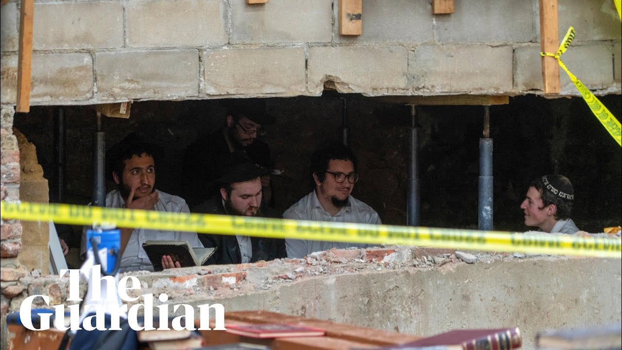 Secret illegal tunnel in Brooklyn synagogue leads to brawl and arrests