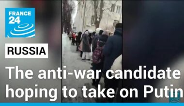 Russians queue to register election candidate opposed to Ukraine offensive • FRANCE 24 English
