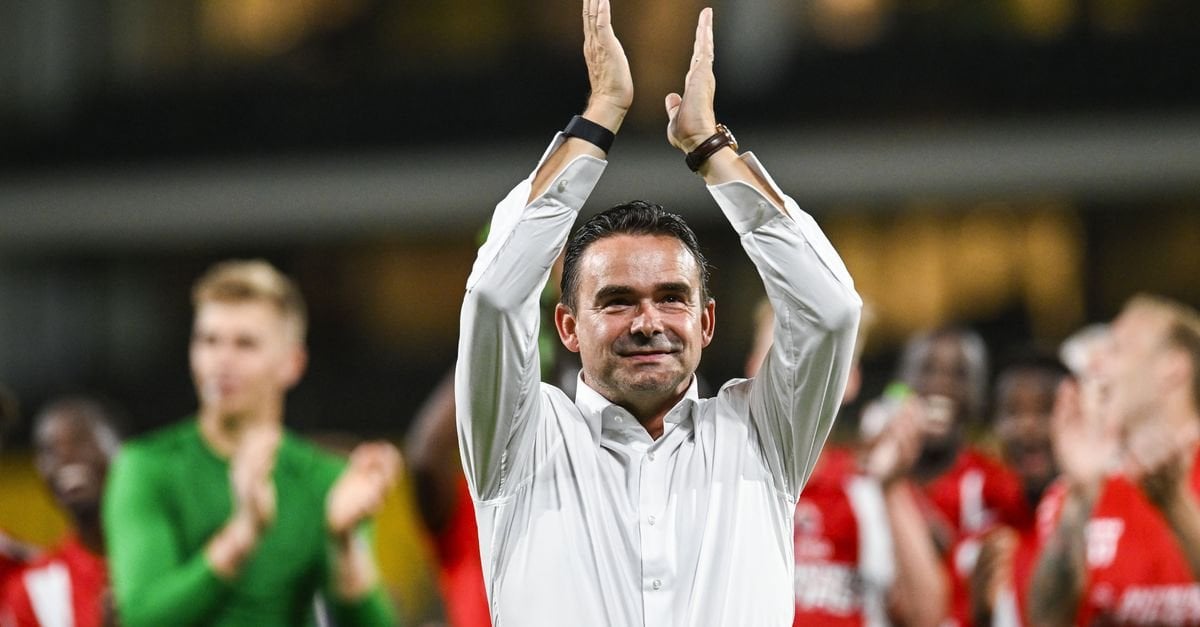 FIFA: National ban Marc Overmars will become global ban