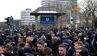 Nach dem Tod des Hertha-Präsidenten: 7000 Menschen beim Trauermarsch für Kay Bernstein in Berlin