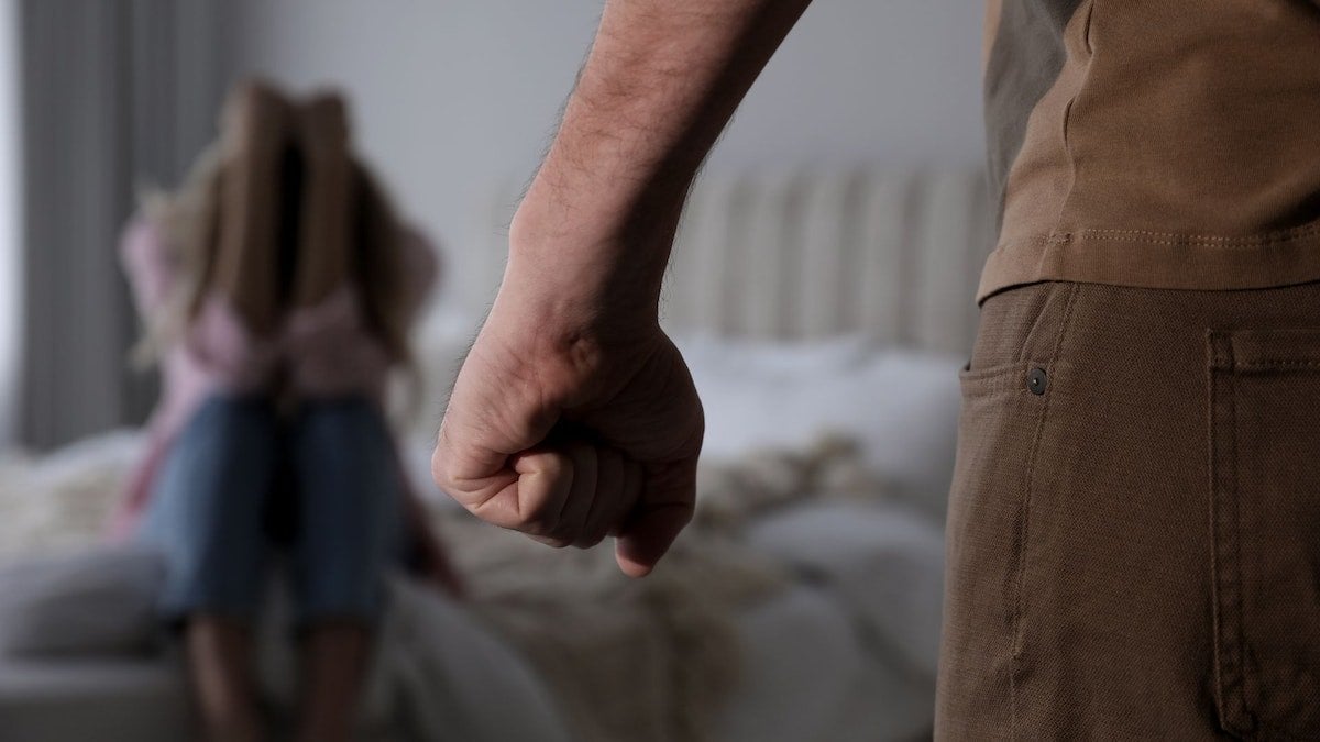 Numărul cazurilor de violență domestică crește vertiginos. Polițiștii au intervenit de peste 100.000 în 2023