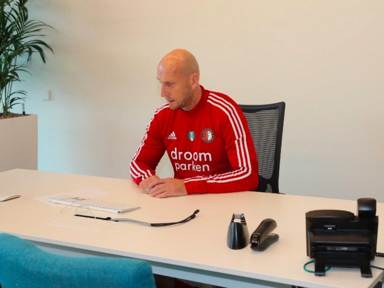[1908] Jaap Stam in talks with 7th tier DOS Kampen over managerial position