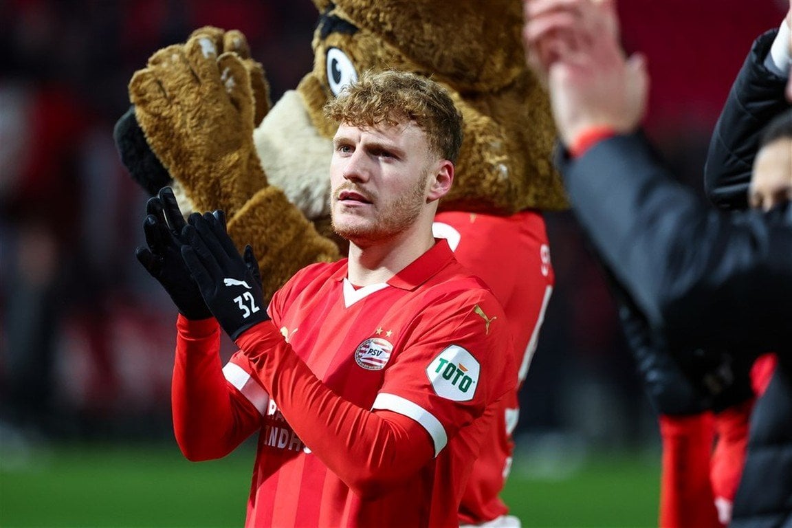 PSV puts Vertessen transfer on hold after Lang's injury update