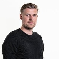 Nach BILD-Information hat Frankfurt KEINE Kaufoption für Sasa Kalajdzic! Wolverhampton soll über 25 Millionen aufgerufen haben. Er wird am Montag erstmals beim Eintracht-Training dabei sein.
