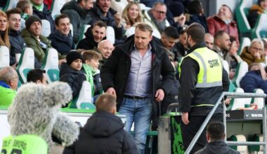 Krull nach kuriosem Auftritt als 4. Offizieller: "Ob du jetzt in der Kreisklasse pfeifst oder hier - du machst es neutral und versuchst es, bestmöglich zu machen und das Spiel zu leiten. Das war hier genauso. Ich war nach 5 Minuten drin. Gerade in der Kabine haben wir noch ein Bierchen getrunken."