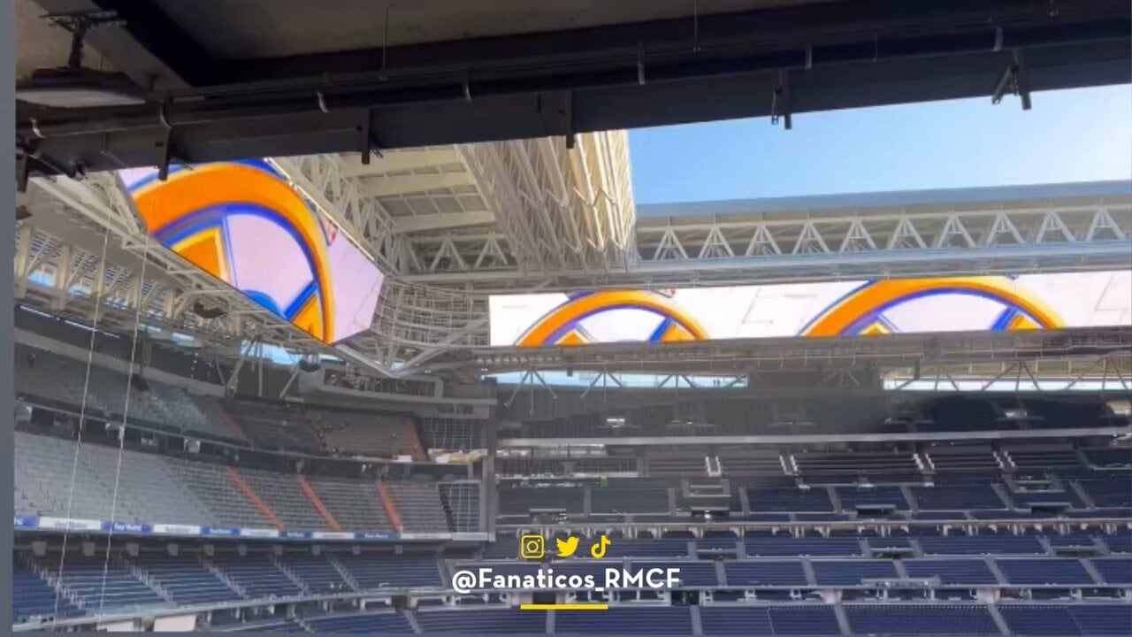 New 360 OLED screen being tested at Bernabeu