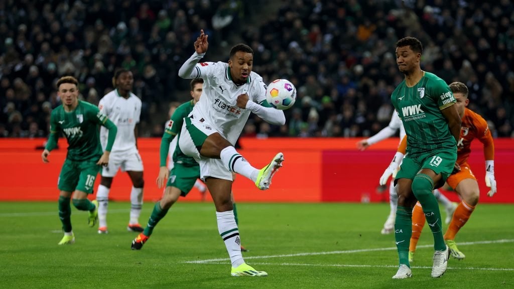 Gladbach-Sportdirektor Nils Schmadtke unbesorgt über Abstiegskampf: "Wir sammeln unsere Punkte und werden mit dem Abstieg nichts zu tun haben. Die nächsten Spiele werden schwierig, aber wir fahren auch dahin, um zu gewinnen."