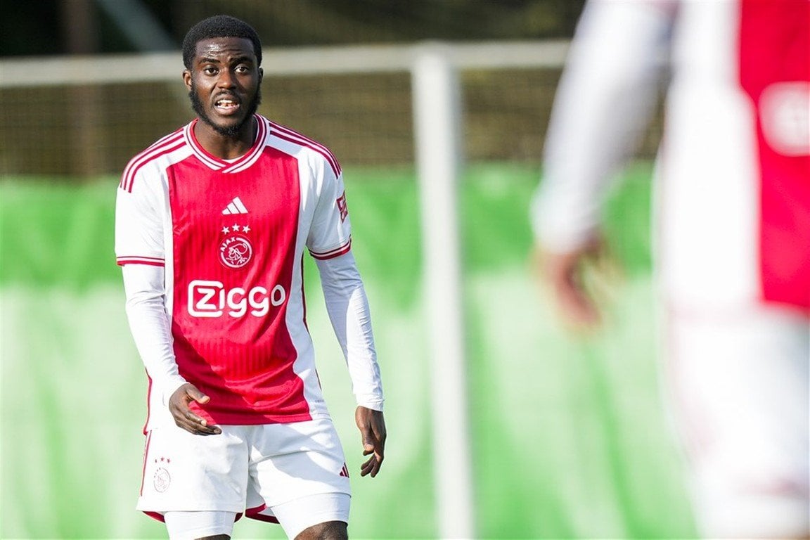 Ajax losing patience with Gabriel Misehouy over not extending his contract and has sent him back to train with Jong Ajax. Babadi remains in consideration to sign but reportedly wants a big sign-on fee.