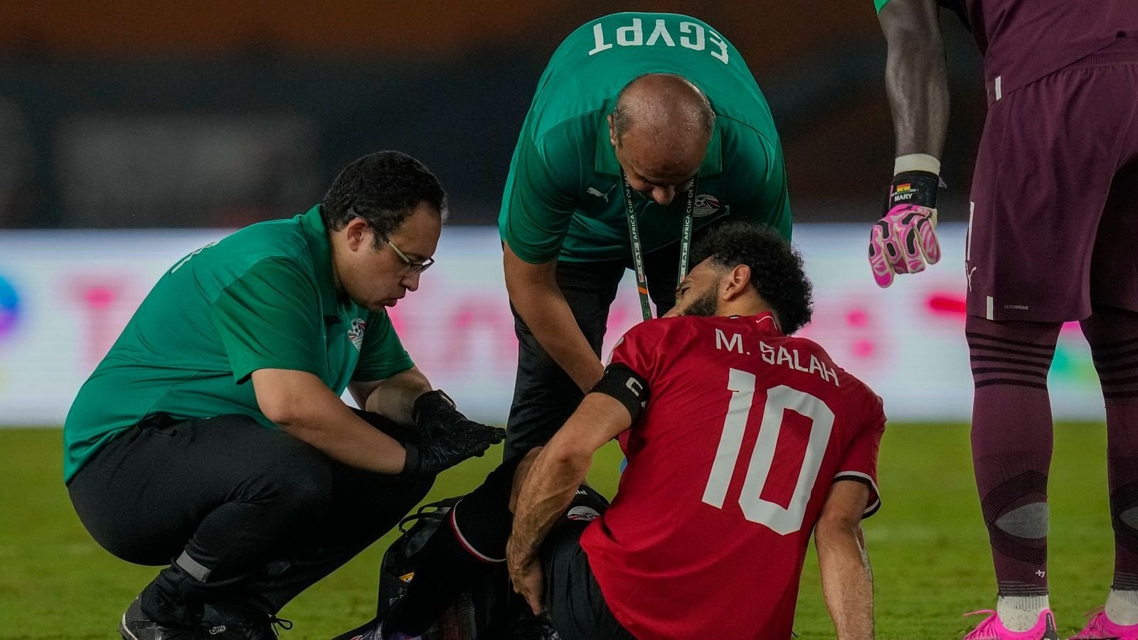 Mohamed Salah: Liverpool forward ruled out for up to a month after sustaining muscle injury on Egypt duty