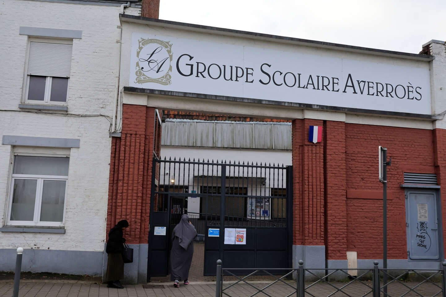 « La décision de déconventionner le lycée Averroès, à Lille, est inéquitable et disproportionnée »