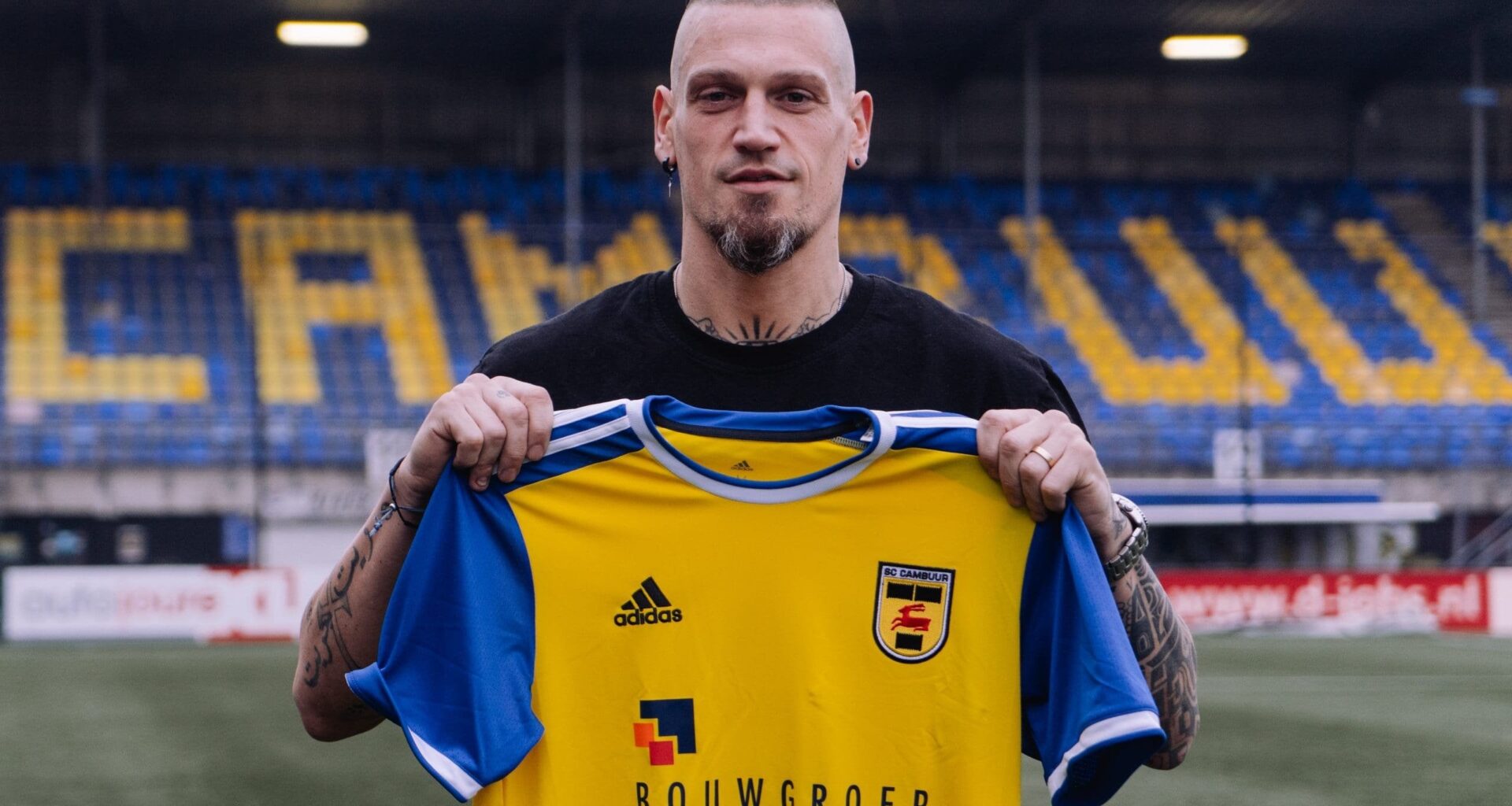{Official} Vito Wormgoor signs for SC Cambuur.