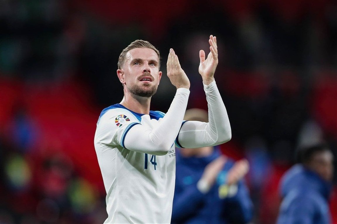 VI: Ajax looking to sign Jordan Henderson from Al Ettifaq in case he's allowed to leave the club