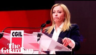 Italian PM greeted with anti-fascist song Bella Ciao at convention