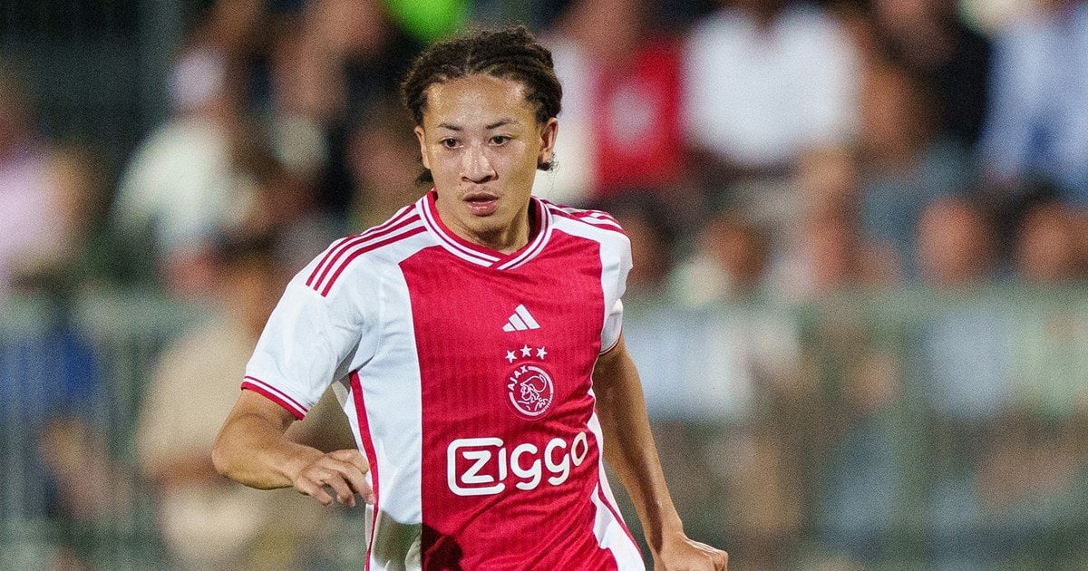 Official: Kian Fitz-Jim returns to Ajax.
