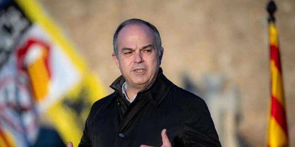 Junts explica que iba a votar 'no' pero que el PSOE «fue cediendo y cediendo» y por eso se abstuvieron