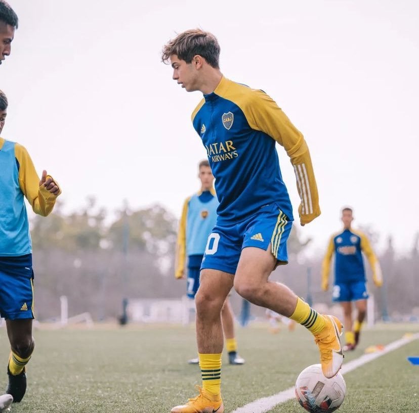 [Julio Pavoni] There is concern in Boca Junios for Fransico Barido, one of the great jewels in the youth team and the Argentina U-15. A few days ago he stopped training with the club and would go to Juventus without Boca being compensated.