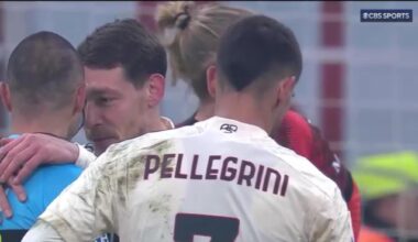 [2] Give a title to this, only wrong answers [I think Belotti saw the other picture and he tried to get closer to the referee too] Milan 3-1 Roma, 14/01/24.