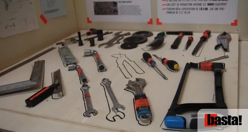 Réparer un moteur, faire des semis, coudre un vêtement… l'écologie de la « débrouille rurale »