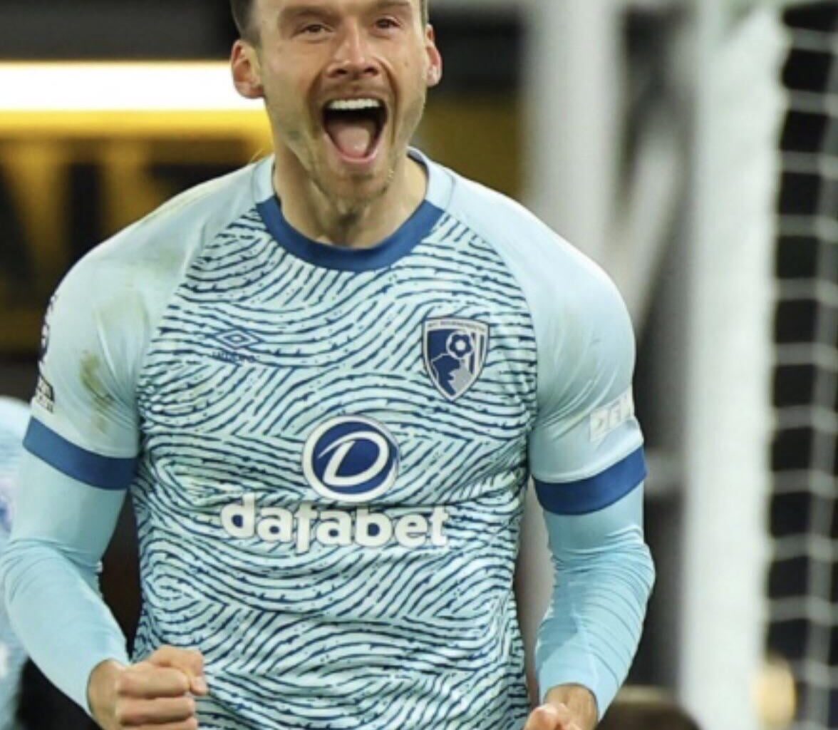 🚨Southampton, Leeds united, Birmingham city, West Brom, Middlesbrough, Cardiff city, Sunderland and Ipswich Town are in the race to sign AFC Bournemouth Striker Kieffer Moore. @ppltransfers on twitter