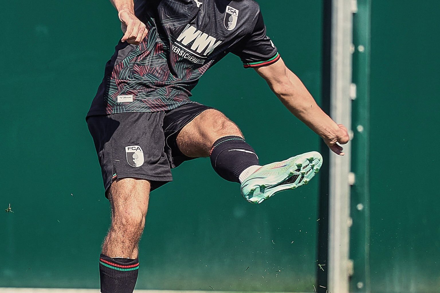 Aaron Zehnter wechselt fest vom FC Augsburg zum SC Paderborn