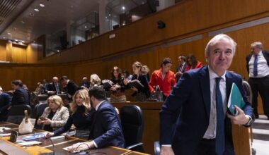 El Gobierno PP-Vox eliminará el reconocimiento del aragonés y el catalán como lenguas propias