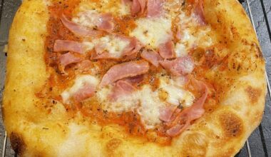 Pizza Napolitaine maison 🍕