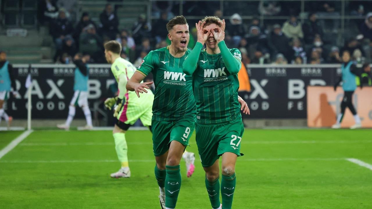 Starke Augsburger drehen Partie in Gladbach