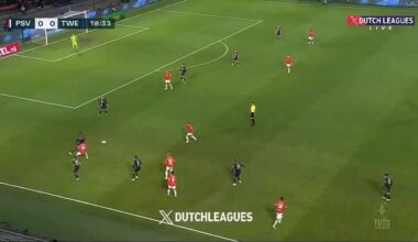 PSV [1]-0 Twente -Yorbe Vertessen 19’