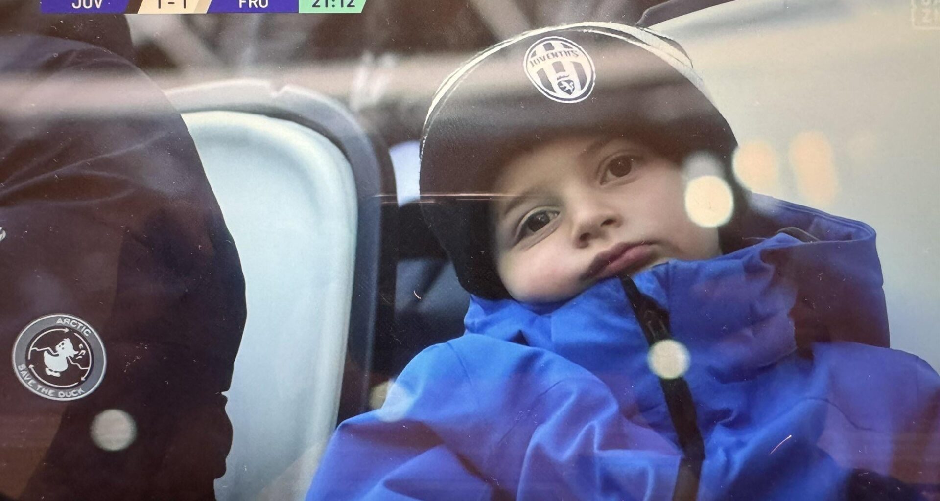 Hearing rumours about Allegri renewing with Juve got me like: