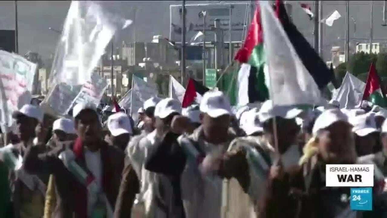 Massive protest in Yemen after US, UK strikes on Houthi rebels • FRANCE 24 English