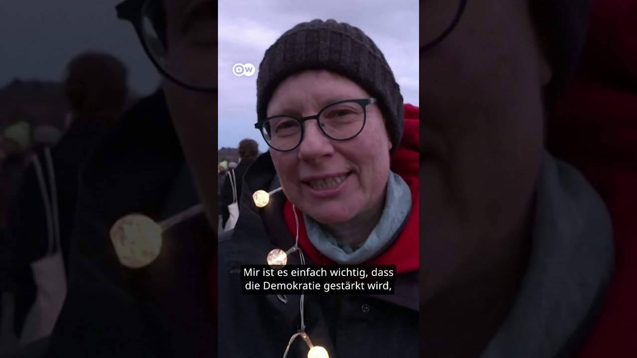 Münchener Lichtermeer bei Demo gegen Rechtsextremismus