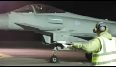 Proche-Orient : les Houthis jurent de riposter à des raids américaino-britanniques