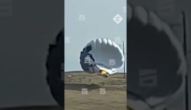 Moment hot air balloon crashes into power lines leaving three dead in Georgia