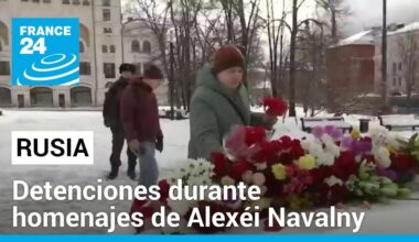 Rusia: continúan homenajes a Navalny a pesar de la represión; familiares buscan sus restos