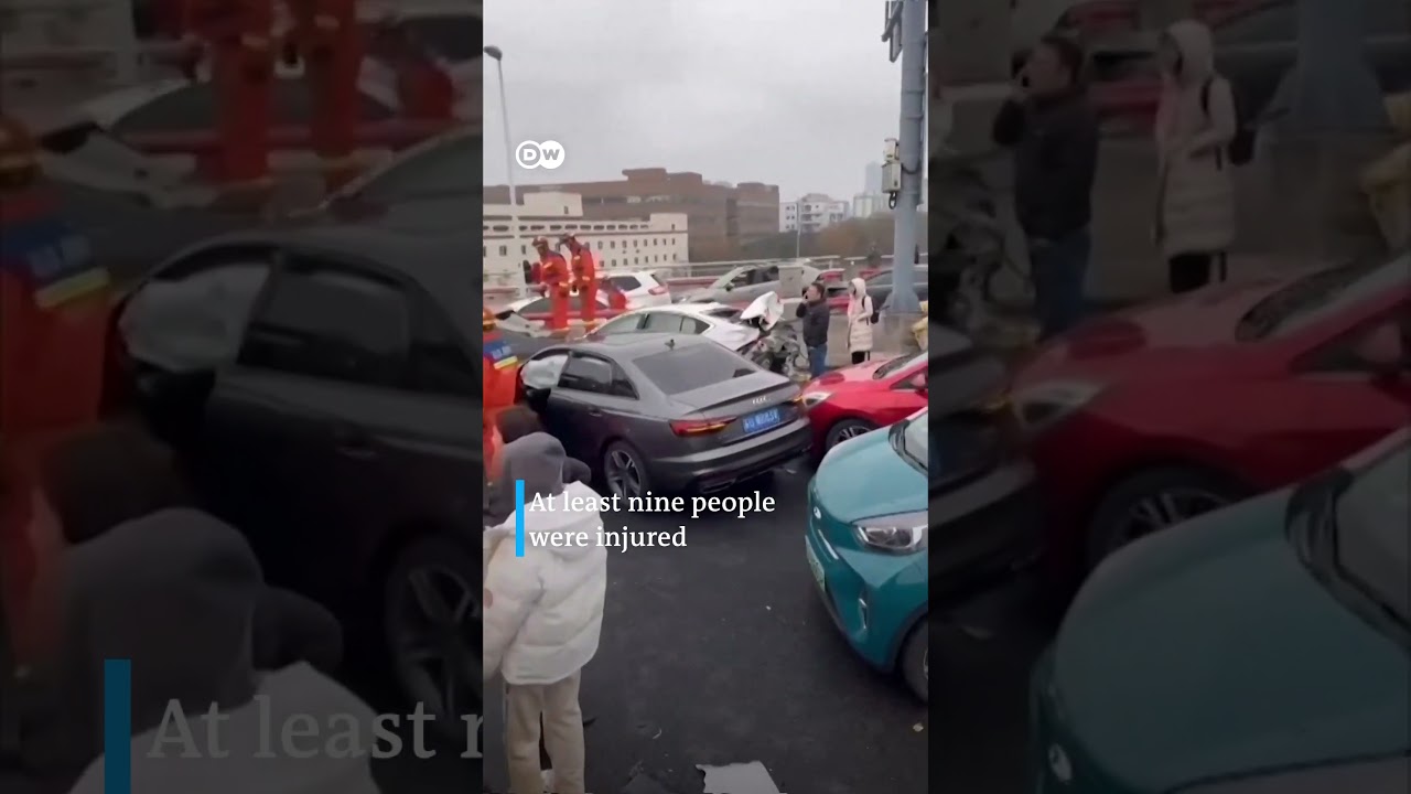 Freezing temperatures lead to massive collision in China | DW News