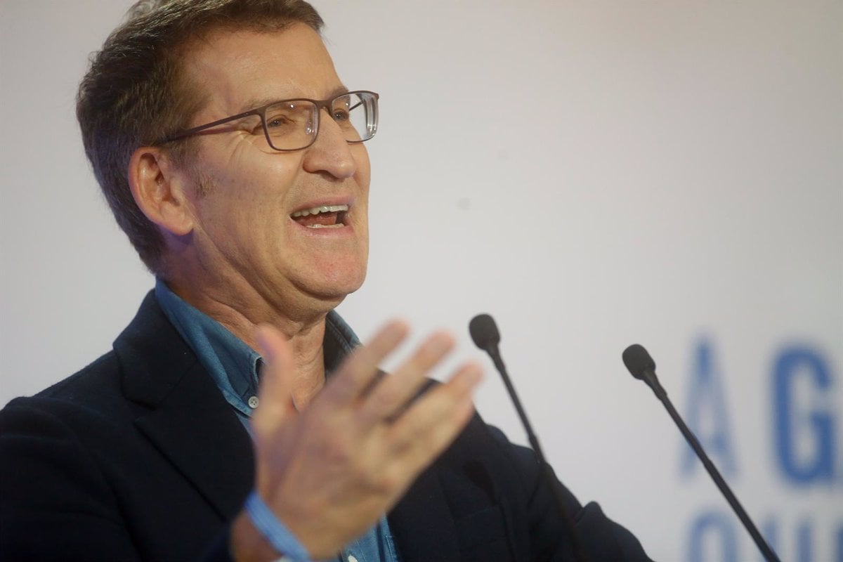 Feijóo acusa al Gobierno de "embarrar la campaña" y proclama: "No se da ninguna condición para los indultos"