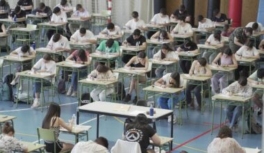 "El 81% de los jóvenes en edad de hacer Selectividad pide un examen de acceso a la universidad común en toda España (El 66% de los votantes del PSOE y el 53% de Sumar también reclaman la misma prueba en toda España)"