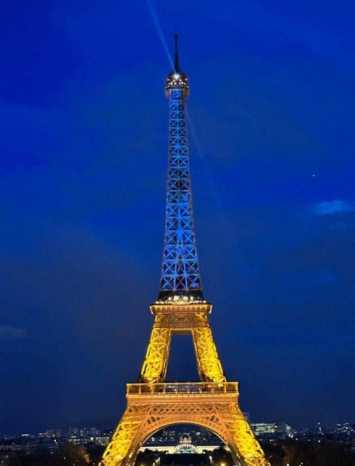 Last night, the Eiffel tower wore Ukraine's colors.