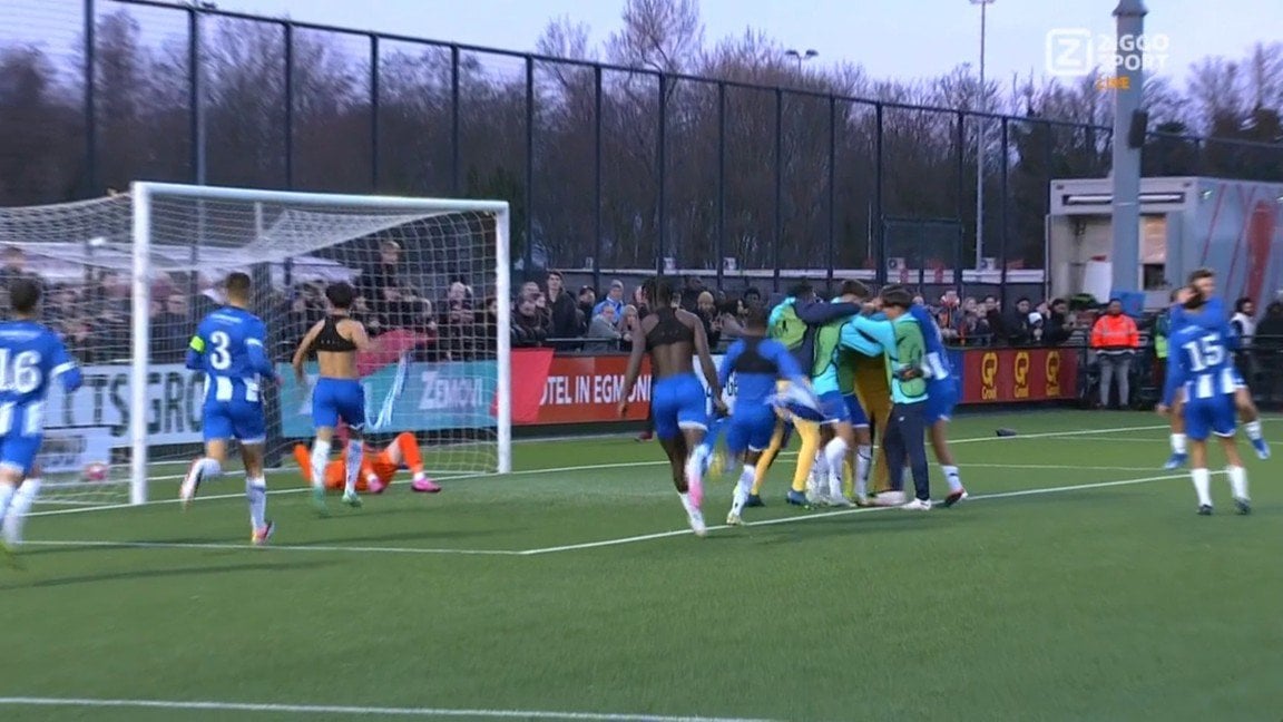 No 2nd sweep for AZ in the UEFA Youth League as they get knocked out by FC Porto through penalties.
