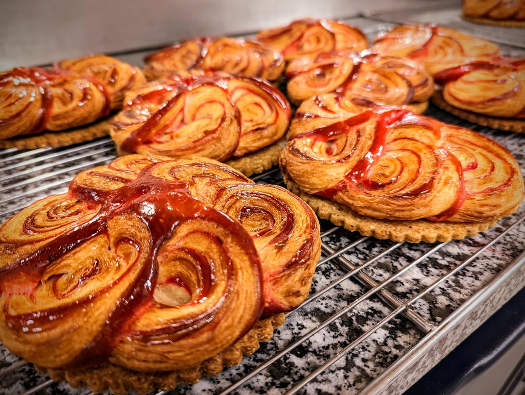 Viennoiserie fleur framboise pour la St Valentin