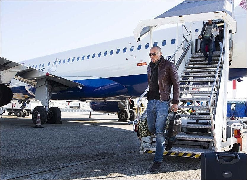 [Siavoush Fallahi] On this day eleven years ago the lowest moment in the Inter banter era. Inter was looking for strikers on free transfer and contacted John Carew to join the team. The problem? At the time Carew had been retired for a year and was pursuing an acting career.