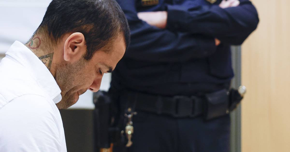 Dani Alves, condenado a cuatro años y medio de prisión por violación