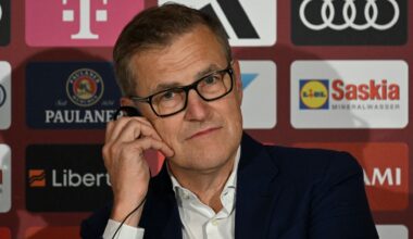 Bayern-CEO Dreesen kritisiert Fan-Proteste und lehnt Neuabstimmung ab: "Ich habe das Gefühl, dass in einigen Ultra-Szenen Inhalte und die Auseinandersetzung mit Fakten gar keine Rolle mehr spielen. Dass es da auch nicht mehr um den Fußball geht, sondern in erster Linie um Machtdemonstration."