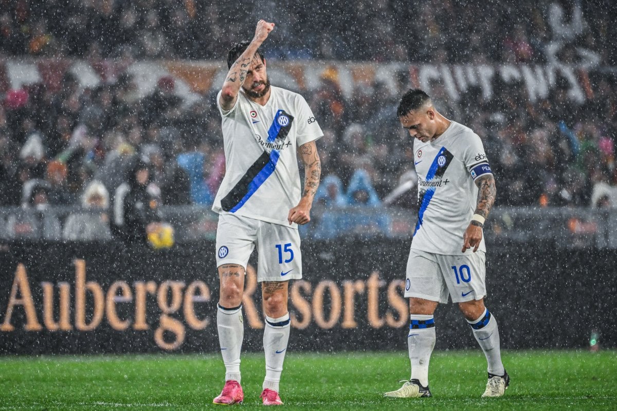 [Football Italia] Both Inzaghi and Acerbi have accepted plea bargains after they were investigated during Roma-Inter. Inzaghi accepted a plea bargain and will pay a €3,500 fine, same amount matched by Inter. Acerbi has agreed to pay a €5,000 fine and Inter must cover the same sum to avoid a ban.